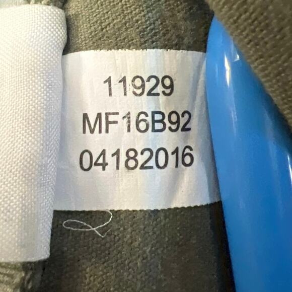 Peter Millar corduroys men’s 36x32 cotton/spandex blend five pocket golf - Picture 9 of 9